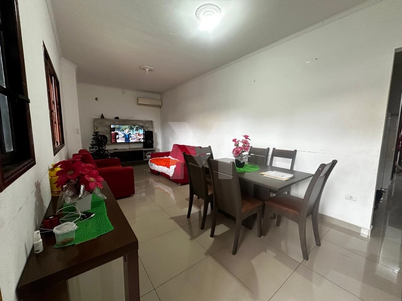 Casa Geminada à Venda no Tude Bastos – Praia Grande: 2ª foto da galeria de imagens do imóvel