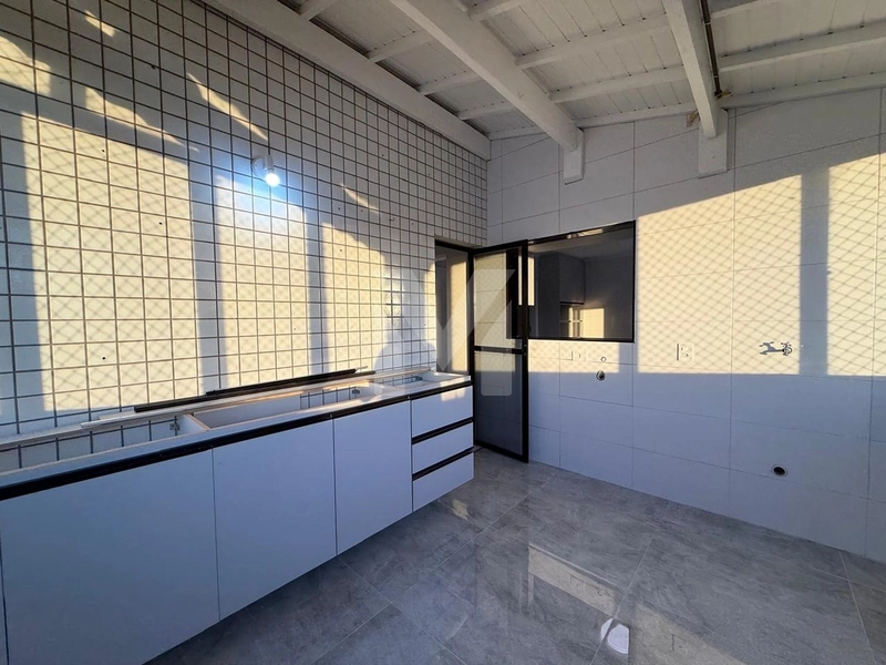 Cobertura na Guilhermina -  320m² - 2 vagas demarcadas: 8ª foto da galeria de imagens do imóvel