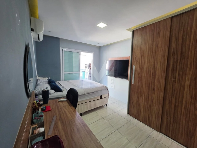 Apartamento 4 suítes, 3 vagas de garagem no Bairro Guilhermina: 32ª foto da galeria de imagens do imóvel