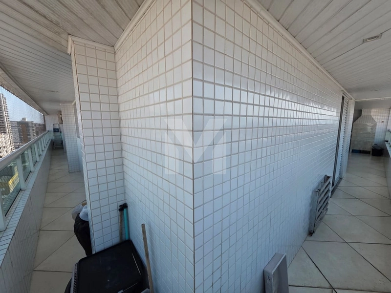 Apartamento 4 suítes, 3 vagas de garagem no Bairro Guilhermina: 26ª foto da galeria de imagens do imóvel