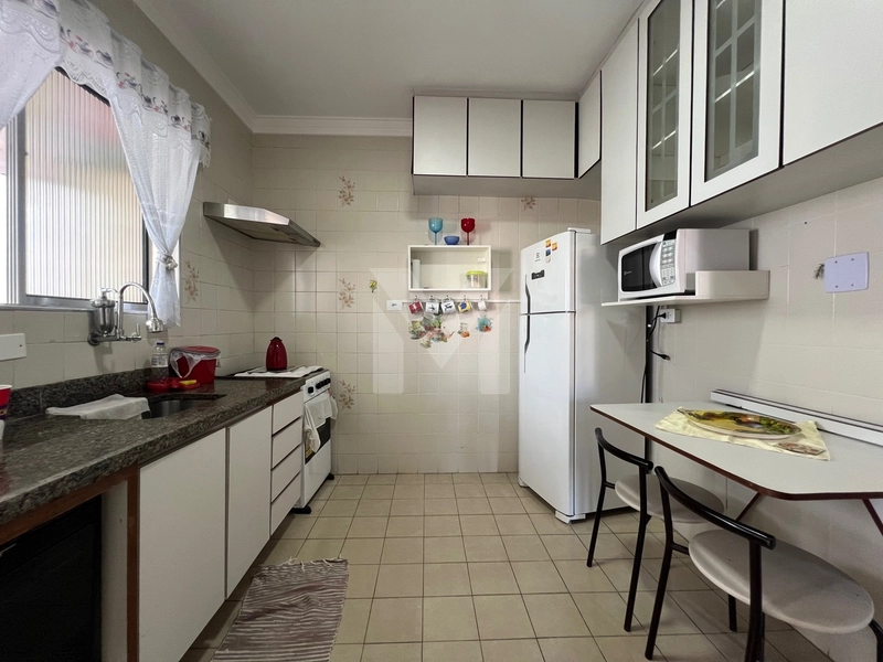 APARTAMENTO NO OCIAN COM VISTA MAR: 6ª foto da galeria de imagens do imóvel