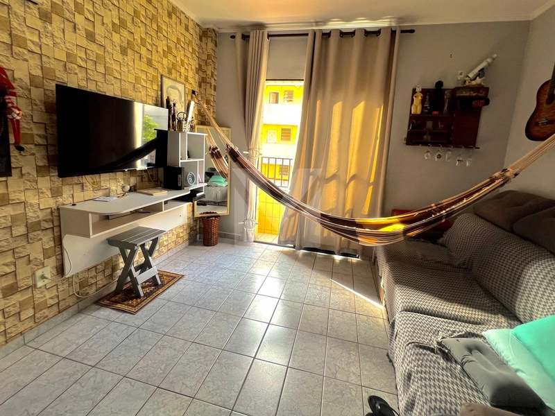 APARTAMENTO NA GUILHERMINA 200m DO MAR: 2ª foto da galeria de imagens do imóvel