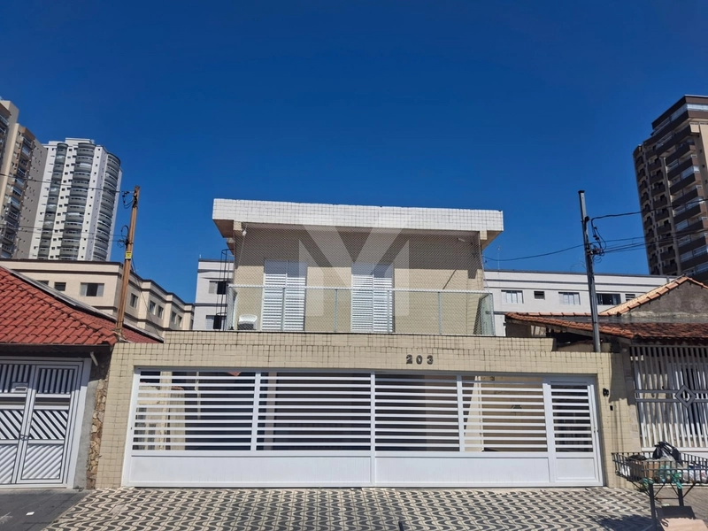 Casa de Condomínio a 150 metros da Praia na Aviação.: 2ª foto da galeria de imagens do imóvel