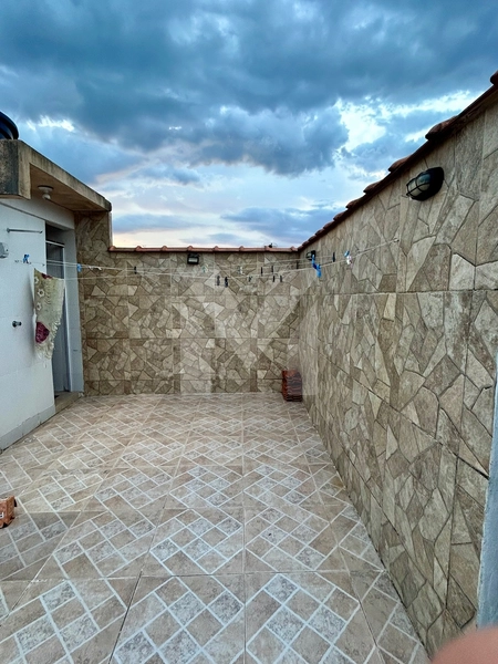 CASA AMPLA COM 171 M² A APENAS 780 METROS DA PRAIA: 7ª foto da galeria de imagens do imóvel