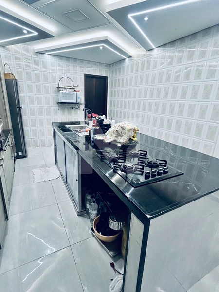 CASA AMPLA COM 171 M² A APENAS 780 METROS DA PRAIA: 12ª foto da galeria de imagens do imóvel