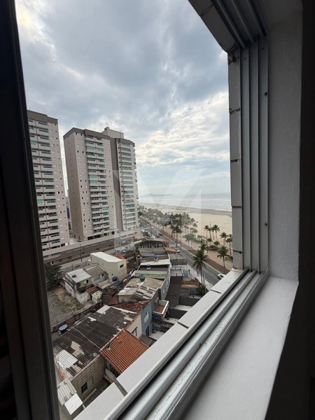 FRENTE MAR NA VILA MIRIM — APARTAMENTO POR R$ 300 MIL: 1ª foto da galeria de imagens do imóvel