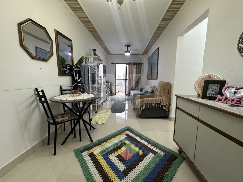 Apartamento no bairro Ocian, em Praia Grande, apenas 200m do Mar: 2ª foto da galeria de imagens do imóvel
