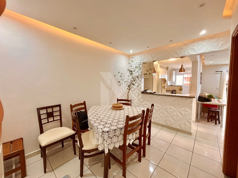 Apartamento mobiliado há 200m do Mar no bairro TUPI em Praia Grande-SP: 2ª foto da galeria de imagens do imóvel
