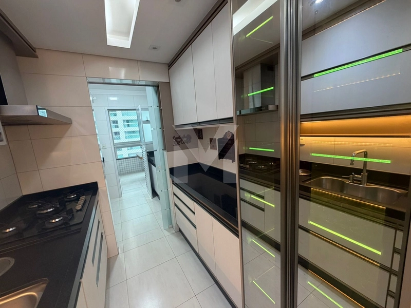 Apartamento 3 dormitórios com 2 suítes mobiliados e vista mar.: 10ª foto da galeria de imagens do imóvel