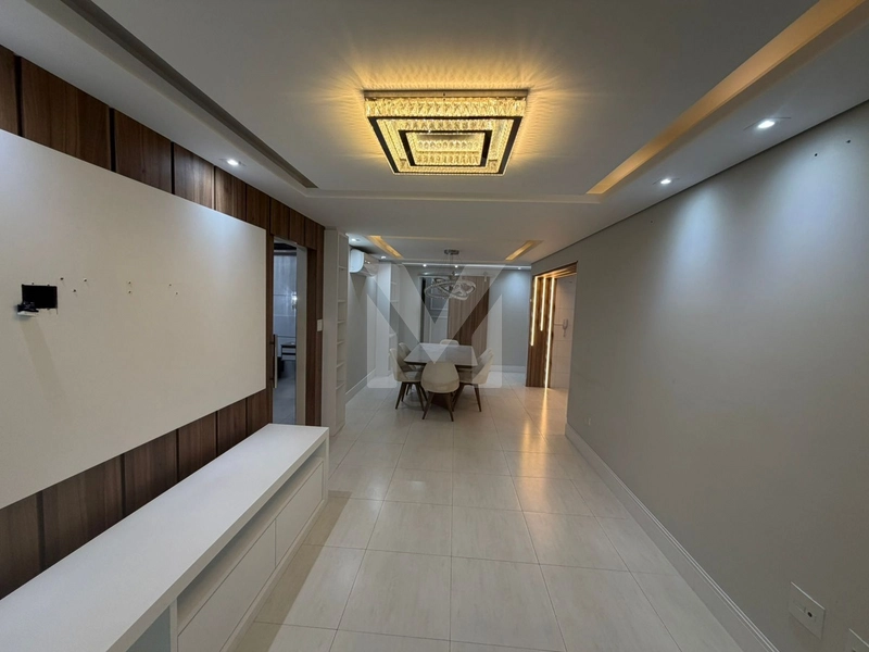 Apartamento 3 dormitórios com 2 suítes mobiliados e vista mar.: 2ª foto da galeria de imagens do imóvel