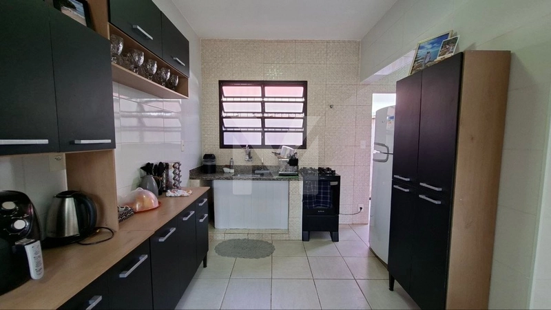 Casa de Condomínio 1 Dormitório com Closet - Bem Localizada: 8ª foto da galeria de imagens do imóvel