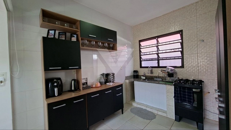 Casa de Condomínio 1 Dormitório com Closet - Bem Localizada: 7ª foto da galeria de imagens do imóvel