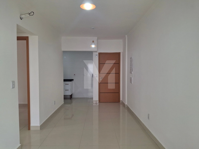 Locação de apartamento 2 dormitórios com Piscina na cobertura: 3ª foto da galeria de imagens do imóvel
