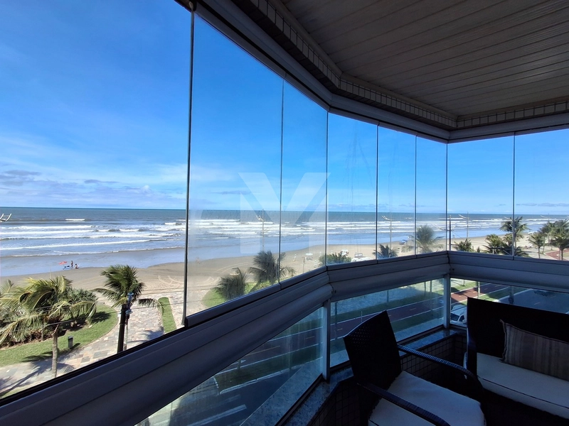Apartamento 3 dormitórios frente total para o mar por R$ 750 mil: 2ª foto da galeria de imagens do imóvel