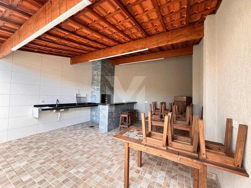 Casa em condomínio com área de lazer (Piscina e área gourmet).: 5ª foto da galeria de imagens do imóvel