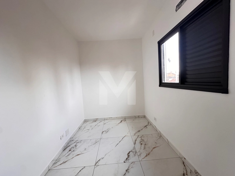 Casa em condomínio com área de lazer (Piscina e área gourmet).: 15ª foto da galeria de imagens do imóvel