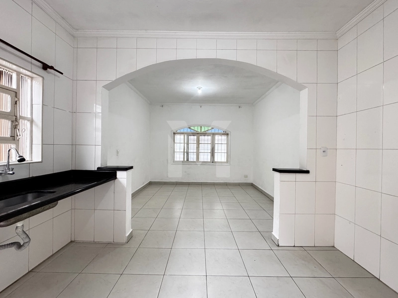 CASA 2 DORMITÓRIOS PRÓXIMO A PRAIA: 10ª foto da galeria de imagens do imóvel