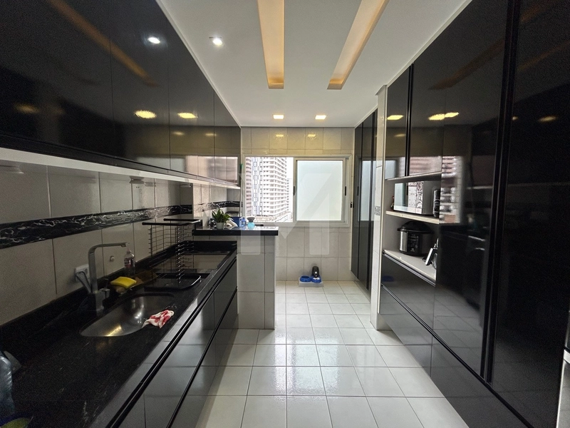 Apartamento Frente Mar à Venda no Bairro Aviação – Praia Grande/SP: 6ª foto da galeria de imagens do imóvel