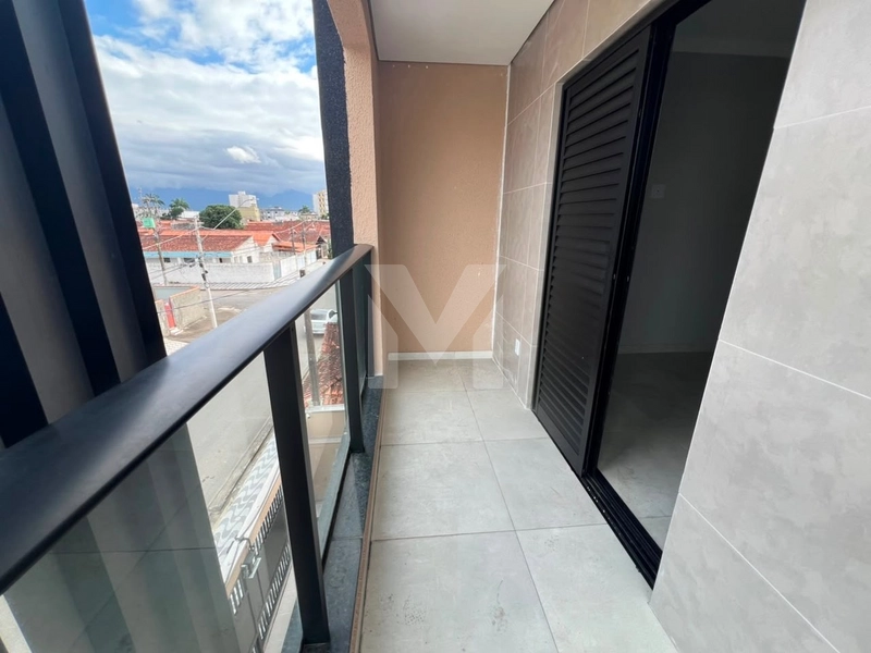 CASA TRIPLEX EM CONDOMÍNIO À VENDA NO BAIRRO OCIAN – PRAIA GRANDE