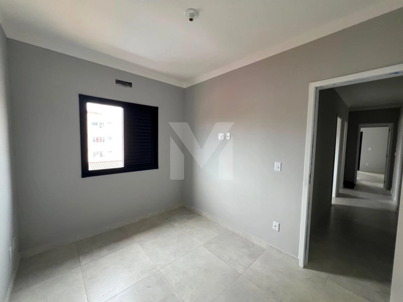 CASA TRIPLEX EM CONDOMÍNIO À VENDA NO BAIRRO OCIAN – PRAIA GRANDE: 10ª foto da galeria de imagens do imóvel