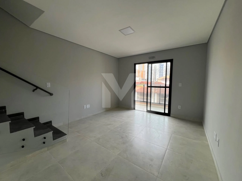 CASA TRIPLEX EM CONDOMÍNIO À VENDA NO BAIRRO OCIAN – PRAIA GRANDE: 15ª foto da galeria de imagens do imóvel