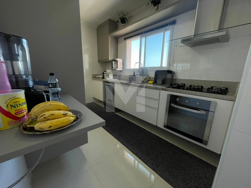 APARTAMENTO FRENTE MAR A VENDA NA GUILHERMINA EM PRAIA GRANDE: 4ª foto da galeria de imagens do imóvel