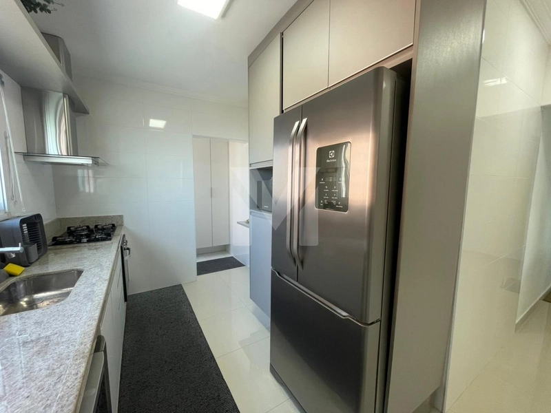 APARTAMENTO FRENTE MAR A VENDA NA GUILHERMINA EM PRAIA GRANDE: 9ª foto da galeria de imagens do imóvel