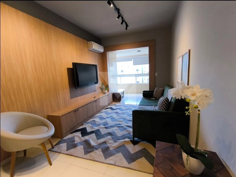 2 suítes + lavabo, MOBILIADO e DECORADO, perto da praia!: 1ª foto da galeria de imagens do imóvel