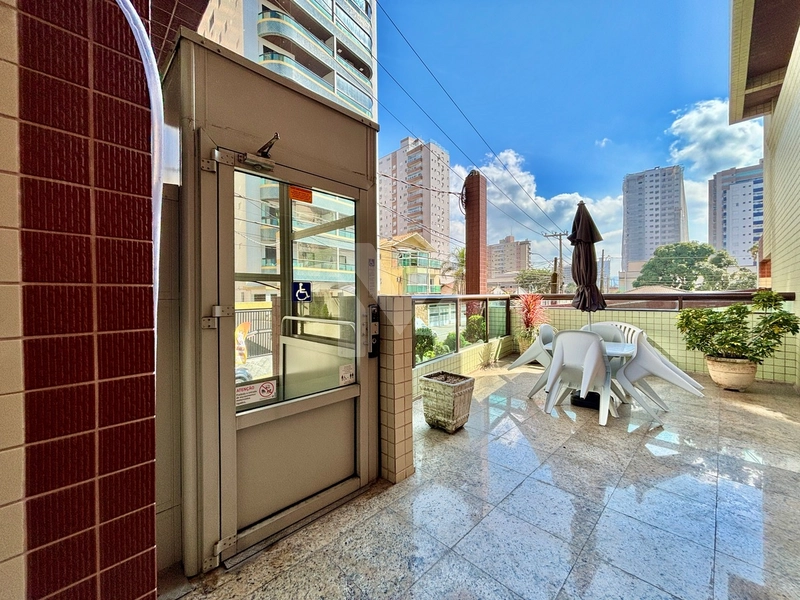 Apartamento mobiliado com vista para o mar há 50 metros da praia: 38ª foto da galeria de imagens do imóvel