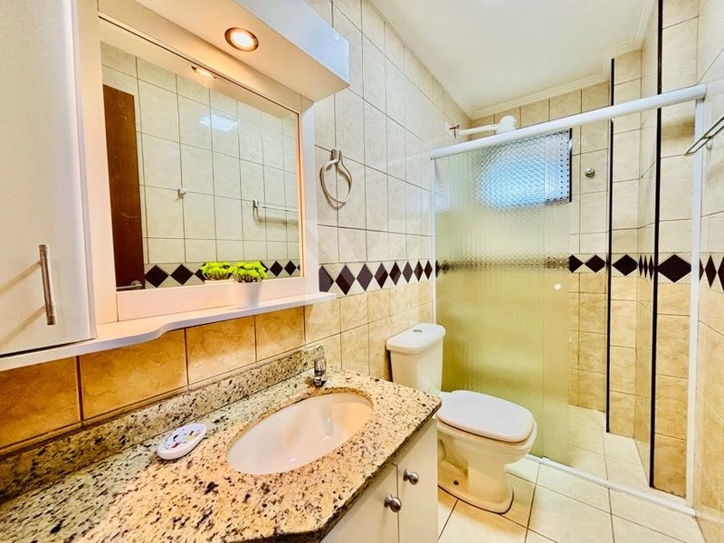 Apartamento mobiliado com vista para o mar há 50 metros da praia: 17ª foto da galeria de imagens do imóvel