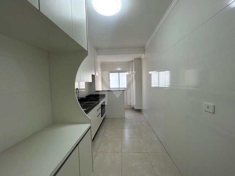 Apartamento à Venda na Aviação – Praia Grande/SP: 3ª foto da galeria de imagens do imóvel