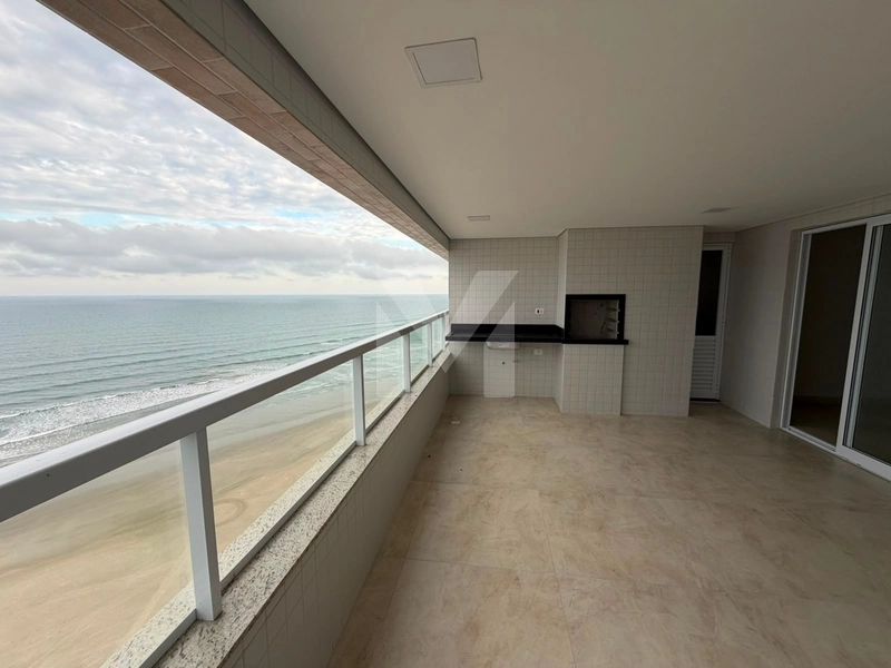 Luxuoso apartamento de 2 Suítes com vista para o mar!: 1ª foto da galeria de imagens do imóvel