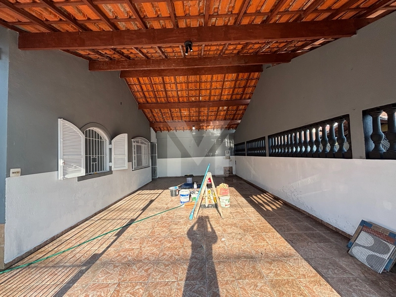 Casa à venda no bairro Ocian