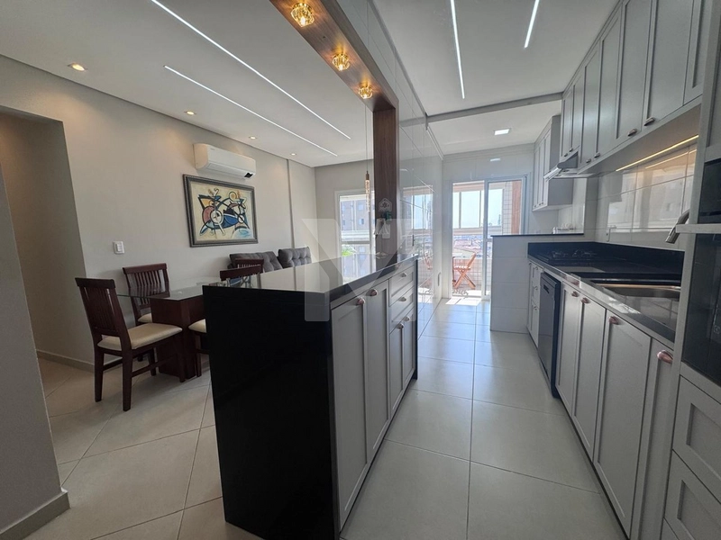 Apartamento Mobiliado na Ocian – Apenas 300m do Mar: 10ª foto da galeria de imagens do imóvel