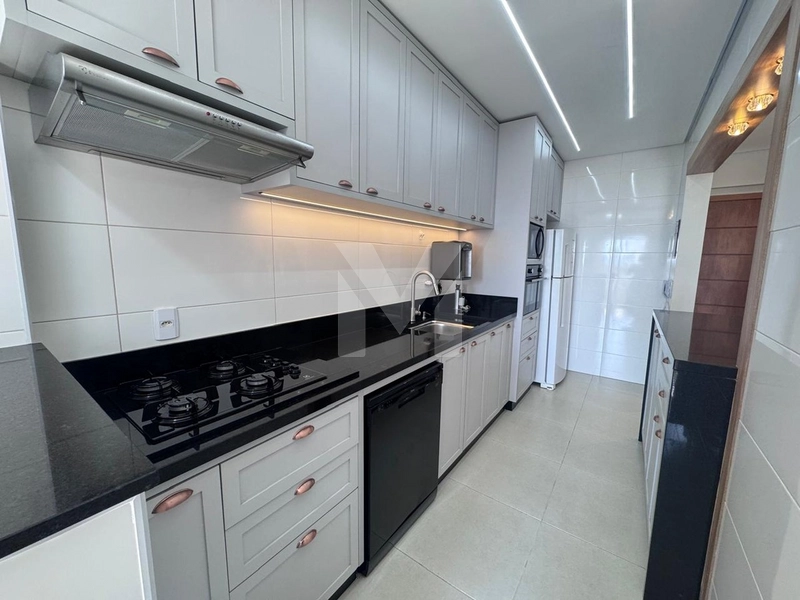Apartamento Mobiliado na Ocian – Apenas 300m do Mar: 9ª foto da galeria de imagens do imóvel