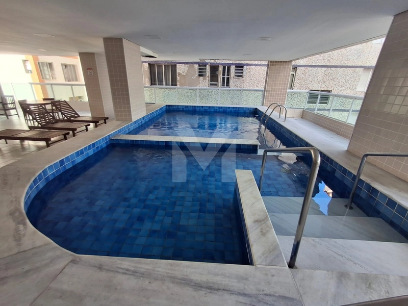 Excelente apartamento 2 dormitórios no Canto do Forte.