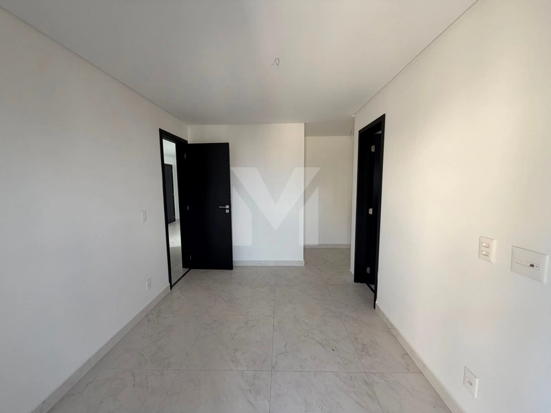 2 Suítes espaçosas  com espaço para closet e vista mar.: 8ª foto da galeria de imagens do imóvel