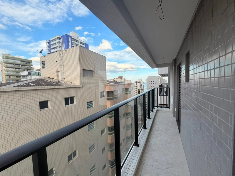2 Suítes espaçosas  com espaço para closet e vista mar.: 11ª foto da galeria de imagens do imóvel