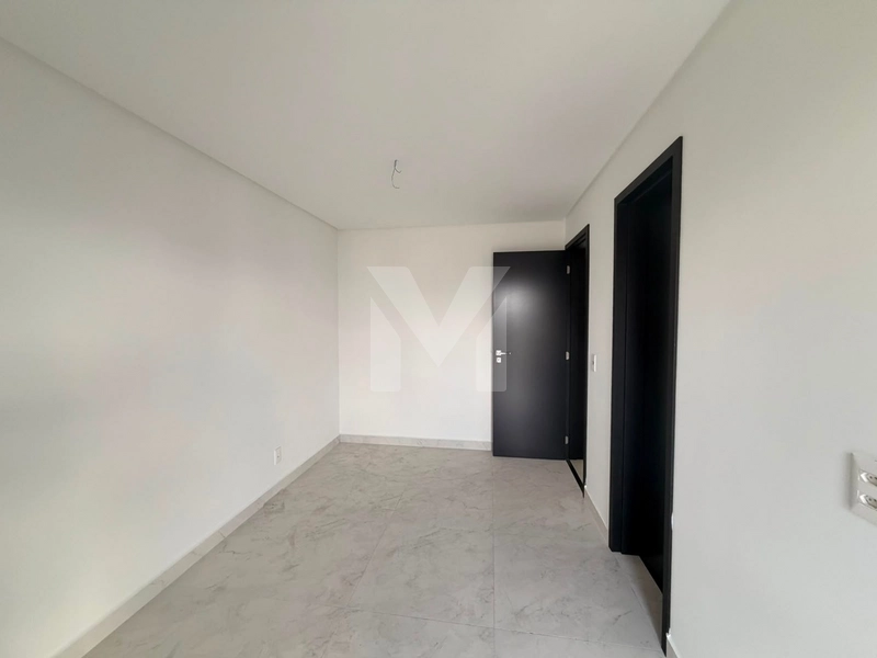 2 Suítes espaçosas  com espaço para closet e vista mar.: 12ª foto da galeria de imagens do imóvel