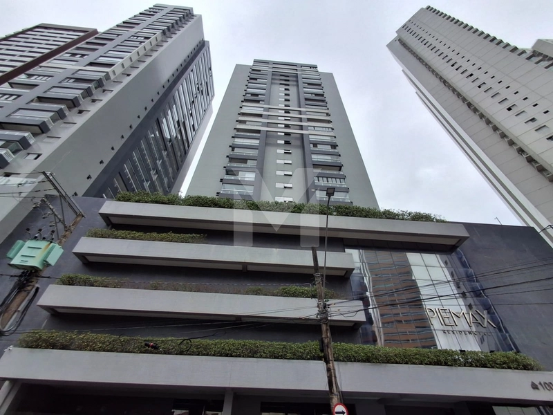 Apartamento a 100 metros  da praia no Boqueirão: 1ª foto da galeria de imagens do imóvel