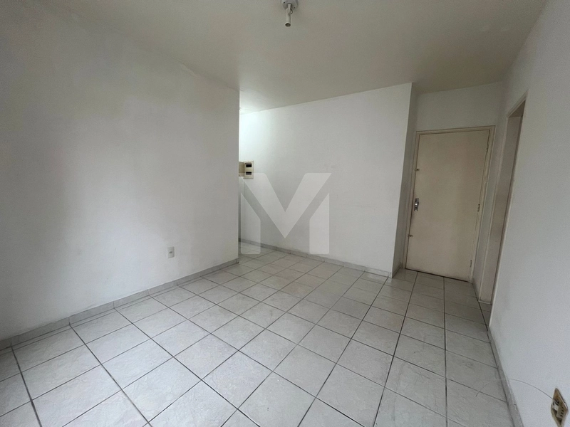 Apartamento de 1 dormitório no Boqueirão: 3ª foto da galeria de imagens do imóvel