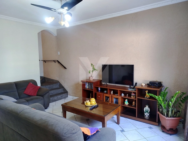Casa à venda: 8ª foto da galeria de imagens do imóvel