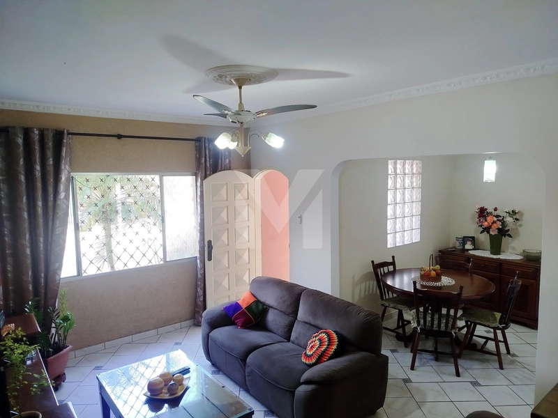 Casa à venda: 6ª foto da galeria de imagens do imóvel