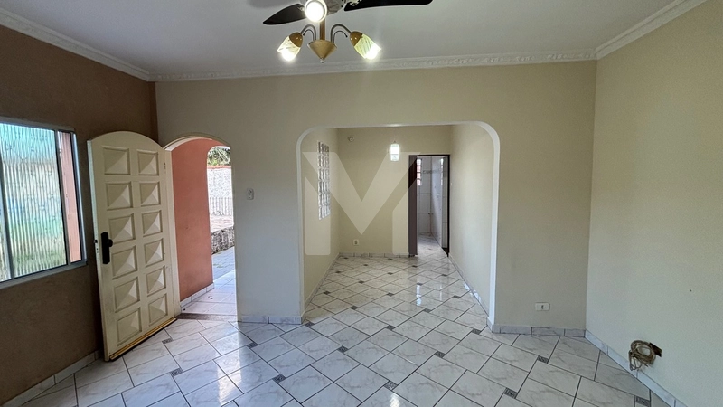 Casa à venda: 4ª foto da galeria de imagens do imóvel