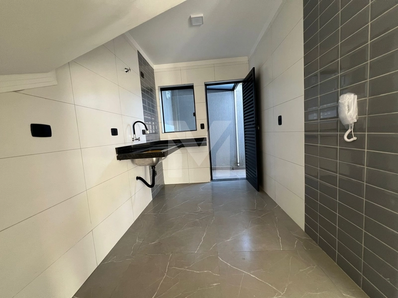 Casa nova em condomínio: 3ª foto da galeria de imagens do imóvel