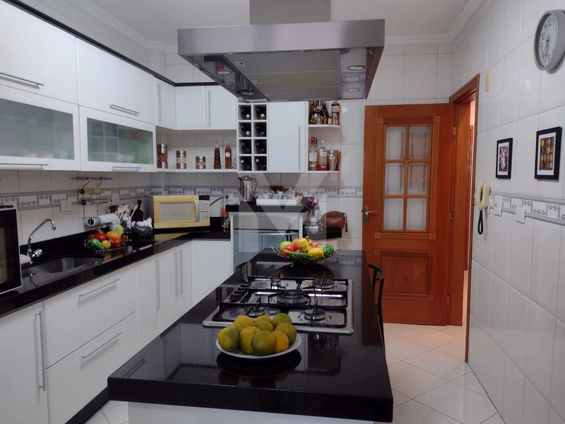 Excelente apartamento 3 dormitórios, 3 suítes, 2 vagas e com vista mar: 14ª foto da galeria de imagens do imóvel