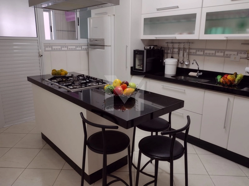 Excelente apartamento 3 dormitórios, 3 suítes, 2 vagas e com vista mar: 17ª foto da galeria de imagens do imóvel