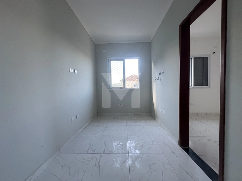 Casa em condomínio sobreposta alta no Tude Bastos: 10ª foto da galeria de imagens do imóvel
