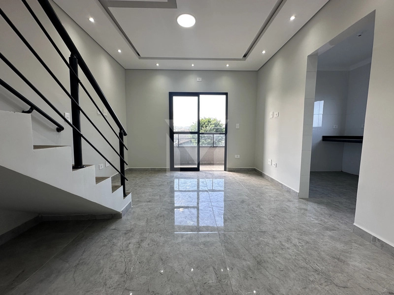 Excelente duplex no Tude Bastos com acabamento de alto padrão: 1ª foto da galeria de imagens do imóvel