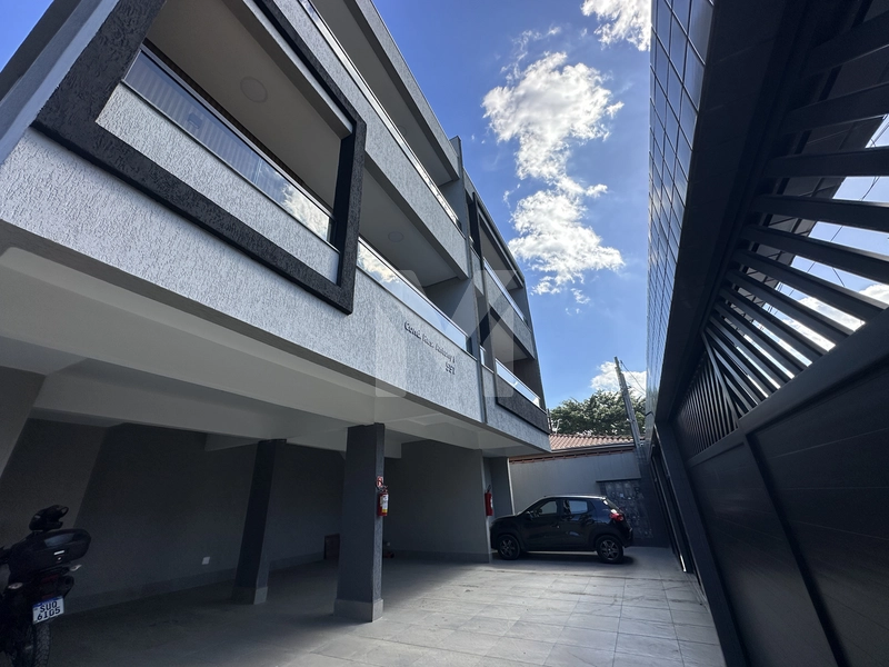 Excelente duplex no Tude Bastos com acabamento de alto padrão: 6ª foto da galeria de imagens do imóvel